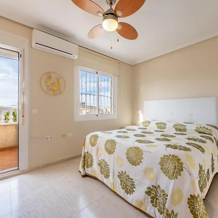 Vakantiehuis Casa Dario Con Terraza Y Barbacoa En *